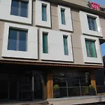 Hotel The 3*