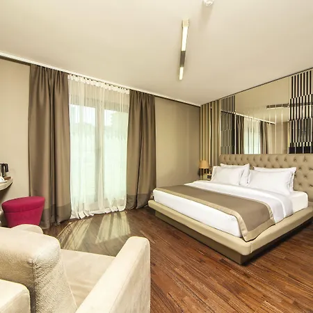 Hann Hotell